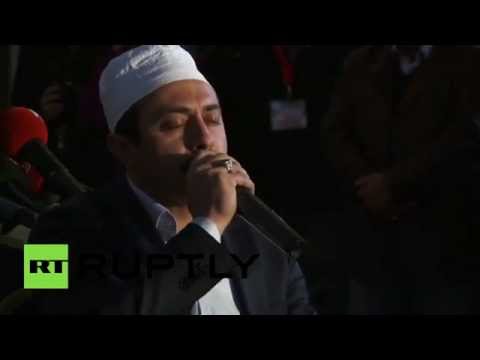 شاهد تلاوة القرآن داخل مسجد أيا صوفيا في اسطنبول