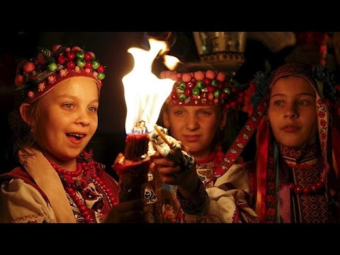 شاهد عيد الفصح الأرثوذكسي في موسكو وكييف