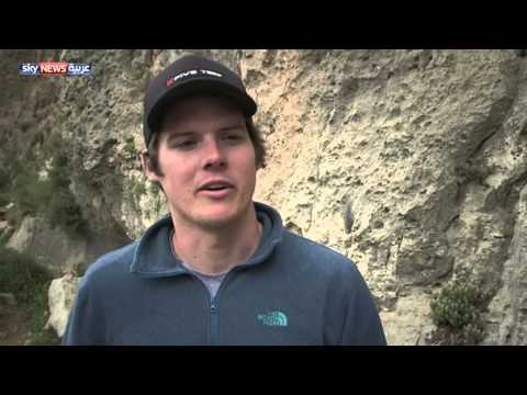 بالفيديو إقبال على تسلق الجبال في الضفة الغربية