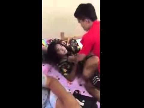 بالفيديو شجار بين شاب و فتاة ينتهي بتلقي الضربة القاضية