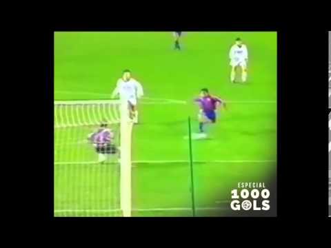 بالفيديو أسطورة البرازيل روماريو يختار أفضل الأهداف في مسيرته الكروية