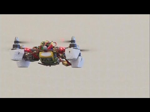 فيديو ابتكار روبوت طائر يعمل بنظرية النحل
