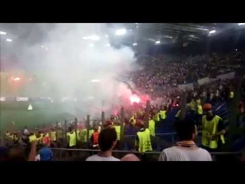 أبرز أحداث شغب في دوري أبطال أوروبا هذا الموسم