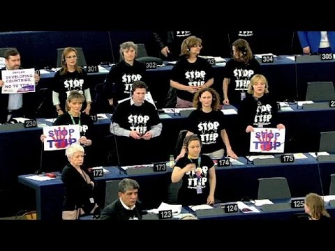 البرلمان الأوروبي يؤجل نقاش