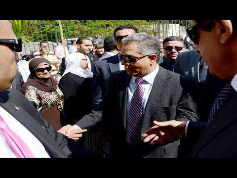 بالفيديو وزير الآثار يفتتح مشروع إضاءة الغرب