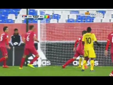 شاهد صربيا تُنهى مغامرة مالي وتصعد إلى النهائي