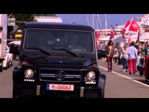 فيديو سائق اختبارات يجرب سيارة أودي sq7