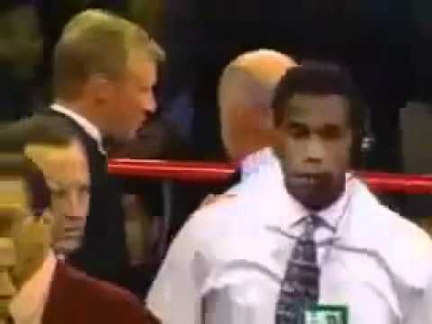 شاهد مرور 18 عامًا على انتقام تايسون من هوليفيلد