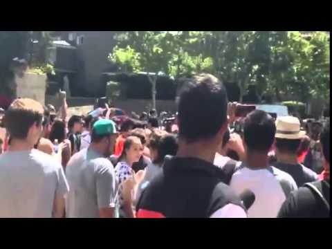 شاهد جماهير الريال تطالب برحيل رئيس النادي