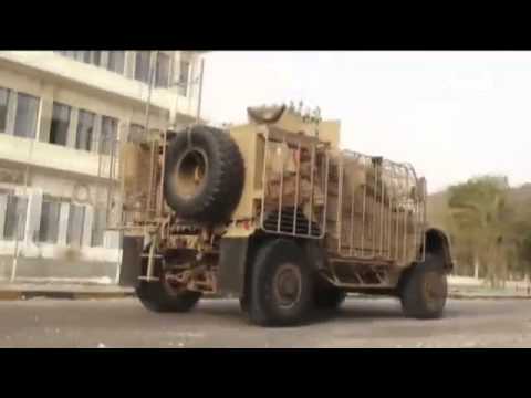 شاهد المقاومة تسيطر على مبنى محافظة تعز في اليمن