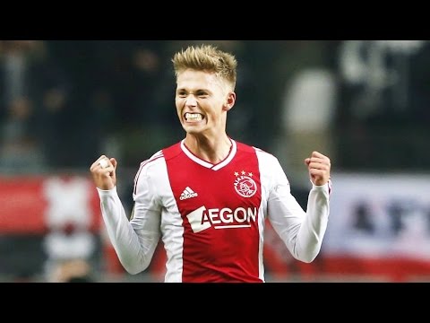 شاهد اللاعب اجاكس يستعيد نجمه ولياقته من جديد