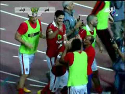 الأهلى يدرس مُضاعفة عقوبة مؤمن زكريا