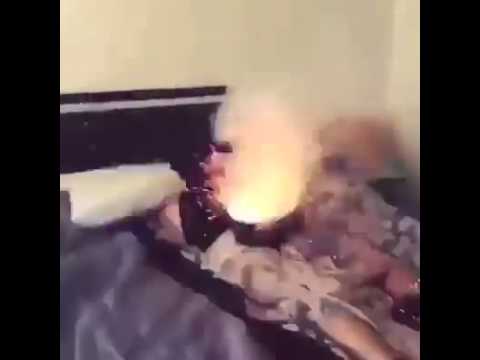 بالفيديو شاب كاد أن يؤدي بحياة صديقه بسبب مزحة