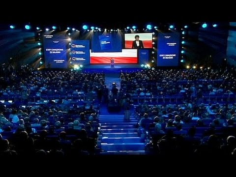 شاهد الحزب الحاكم والمعارضة في بولندا يعلنان برنامجهما للانتخابات التشريعية