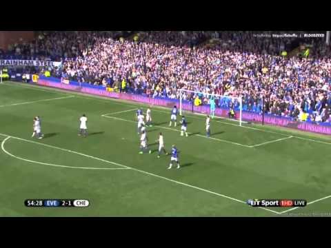 شاهد نجم البايرن يحتفل بوصول متابعيه إلى 10 ملايين