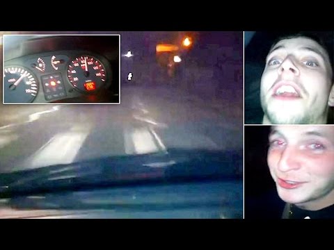 شاهد صديقان يوثقان لحظات موتهما في حادث سيارة