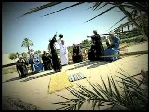 شاهد فن الواو في معبد دندره