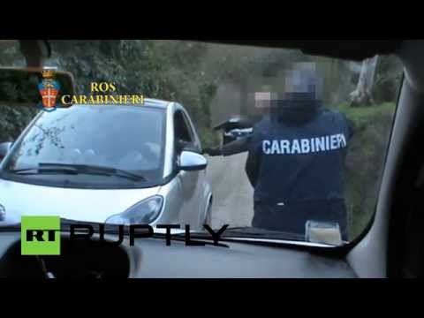 لقطات اعتقال أحد أخطر زعماء المافيا