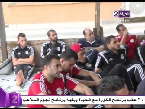 شاهد المنتخب الأولمبي يؤدي صلاة الجمعة في السنغال