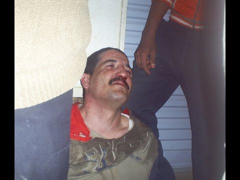 شاهد عامل انتحل صفة صحافي لحضور حفل الأهلي