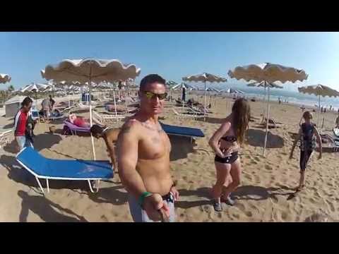 العطلات الصيفية في مدينة أغادير المغربية