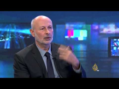 يزيد صايغ ينتقد موازنات الجيوش العربية