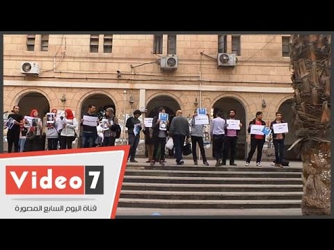 طلاب جامعة القاهرة يطالبون بدخول زملائهم المحبوسين الامتحانات