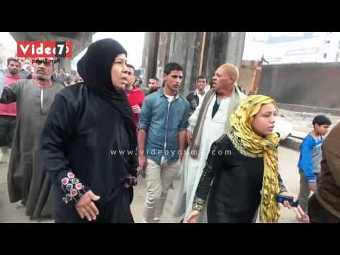 نساء عزبة أبو حشيش يطالبن بتدخل محافظ القاهرة
