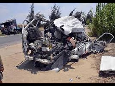 مقتل 5 أشخاص وإصابة 9 آخرين إثر حادث سير في البحيرة