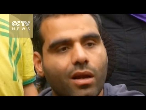 migrants accuse macedonian police of using violence