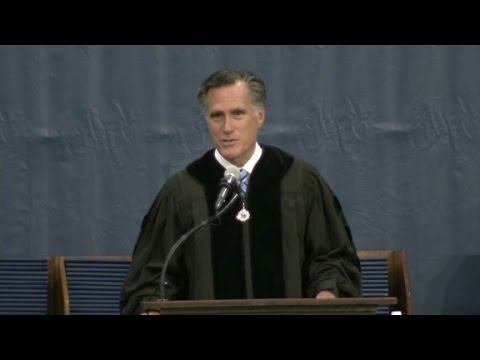romney warns of demagogues to new grads