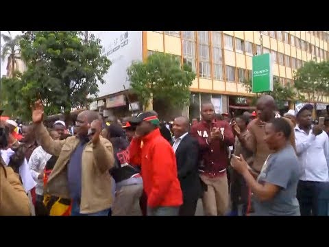 kenyas supreme court upholds kenyatta victory