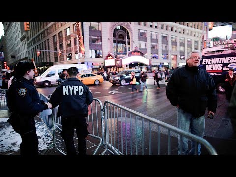 thousands of police on patrol in nyc