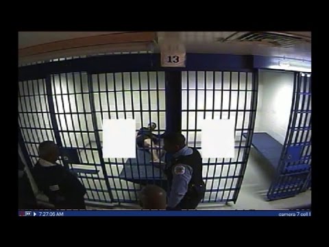 new video shows chicago police using taser