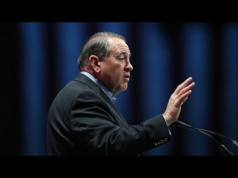huckabee explains why top staffer left