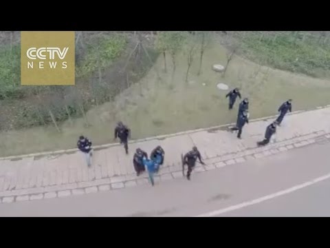 use drone camera to film how they nabbed a thief