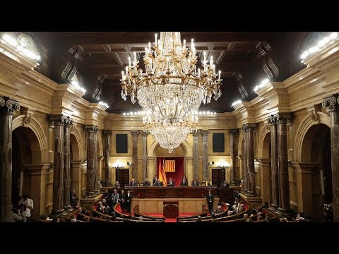 catalan parliament meets as sacked leader seeks comeback
