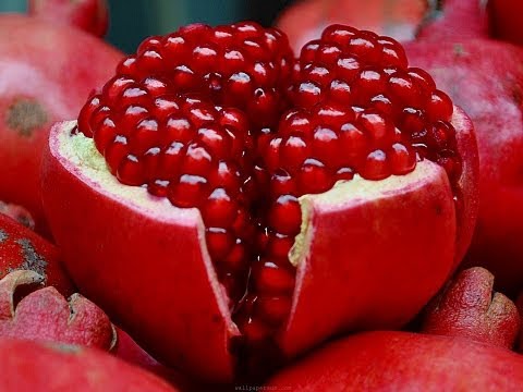 make your own pomegranate juice