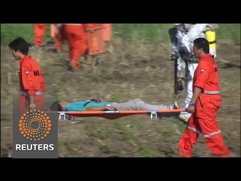 manila rescuers conduct airport