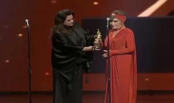 إطلالات النجمات في مهرجان العراق الدولي إطلالات النجمات في مهرجان العراق الدولي