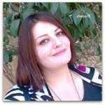 غرباءٌ خلفَ الشّاشاتِ