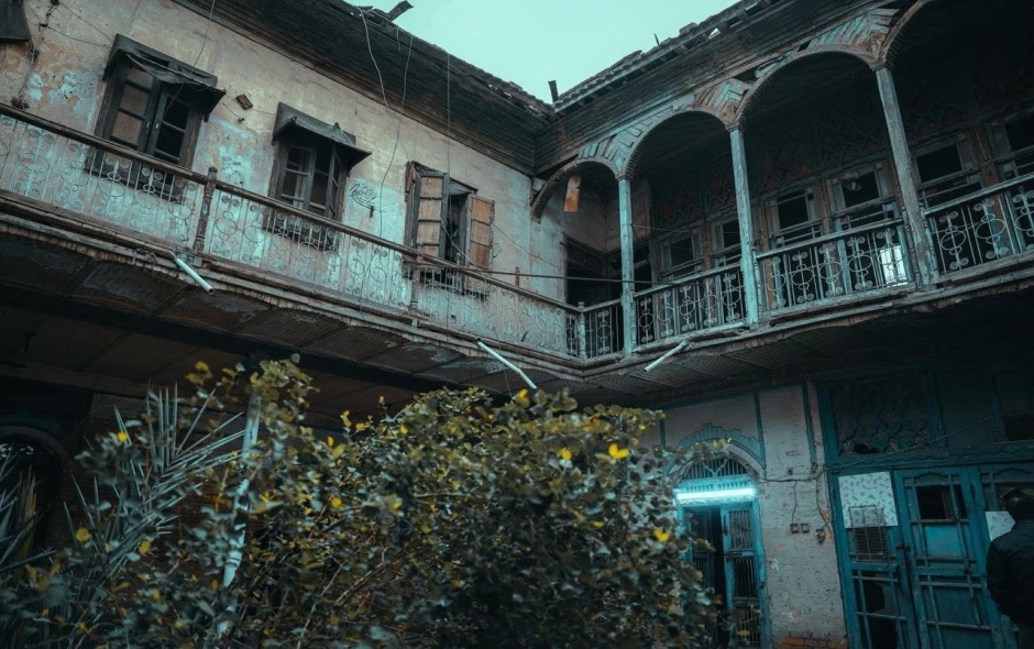 السيدة الأولى في العراق تزور منزل عاشت فيه الروائية آجاتا كريستي وتدعو إلى صون الإرث التاريخي لبغداد