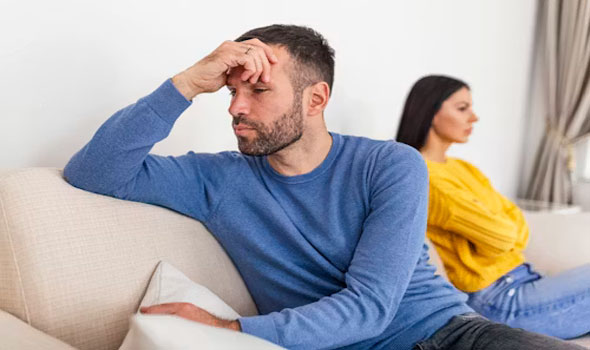   مصر اليوم - تراجع الحوار بين الأزواج يهدد القرب العاطفي ويمكن استعادته بالتواصل الواعي