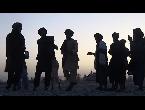 عناصر من حركة طالبان يغنون ويرقصون